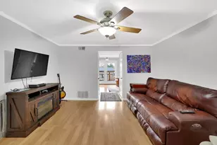 6520 Roswell Rd, Sandy Springs, GA 30328 - Photo 8