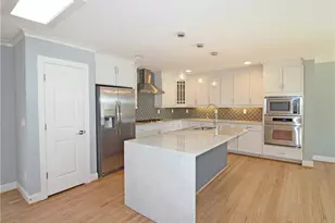 1131 Milmar Dr NW, Atlanta, GA 30327 - Photo 10