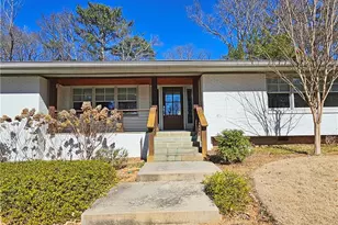 1131 Milmar Dr NW, Atlanta, GA 30327 - Photo 4