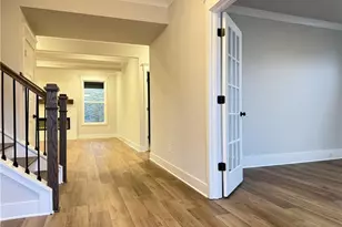 5276 Baymont Dr, Gainesville, GA 30507 - Photo 8