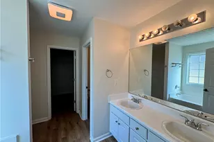 920 Roxeywood Dr, Winder, GA 30680 - Photo 8