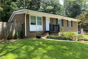 2466 Bouldercliff Way SE, Atlanta, GA 30316 - Photo 2
