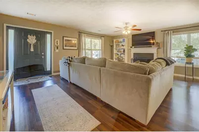 530 Windermere Drive, Loganville, GA 30052 - Photo 4