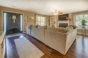 530 Windermere Dr, Loganville, GA 30052 - Photo 4