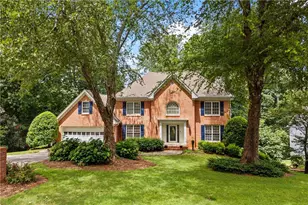 2205 Parliament Dr, Lawrenceville, GA 30043 - Photo 2