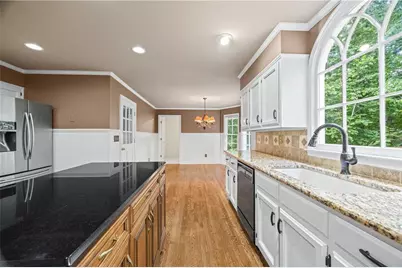 2205 Parliament Drive, Lawrenceville, GA 30043 - Photo 26