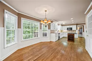 2205 Parliament Dr, Lawrenceville, GA 30043 - Photo 32