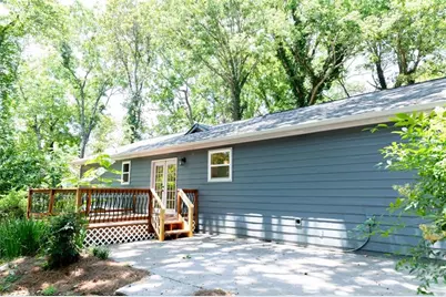 19 Mountain View Court, Cartersville, GA 30123 - Photo 2
