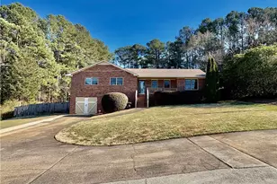 30 Shallowford Rd NE, Kennesaw, GA 30144 - Photo 2