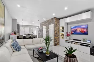 205 Devonshire Dr, Alpharetta, GA 30022 - Photo 8