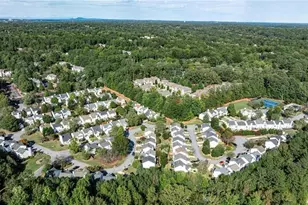 205 Devonshire Dr, Alpharetta, GA 30022 - Photo 20