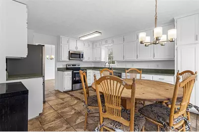 870 Hounds Ridge Court, Lawrenceville, GA 30043 - Photo 6