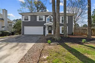 870 Hounds Ridge Ct, Lawrenceville, GA 30043 - Photo 2