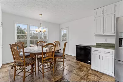 870 Hounds Ridge Court, Lawrenceville, GA 30043 - Photo 10