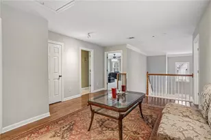 1200 Dunwoody Village Dr, Dunwoody, GA 30338 - Photo 26