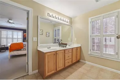 1200 Dunwoody Village Drive, Dunwoody, GA 30338 - Photo 28