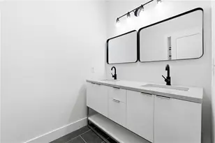 2009 Kenwood Pl SE, Smyrna, GA 30082 - Photo 16