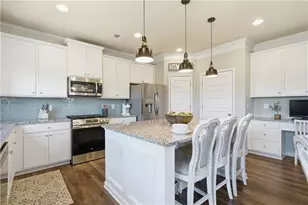 705 Owens Cir, Canton, GA 30115 - Photo 12