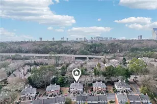 3 Plantation Dr NE, Atlanta, GA 30324 - Photo 2