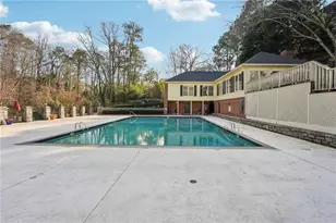 3 Plantation Dr NE, Atlanta, GA 30324 - Photo 8