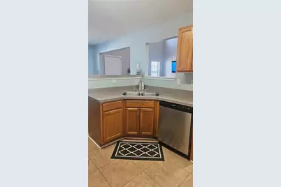 561 Hillandale Park Drive, Lithonia, GA 30058 - Photo 8