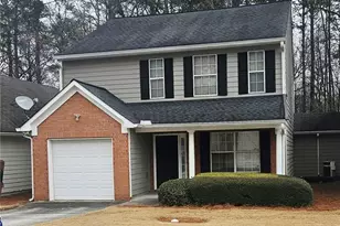 561 Hillandale Park Dr, Lithonia, GA 30058 - Photo 1