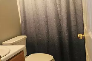 561 Hillandale Park Dr, Lithonia, GA 30058 - Photo 18