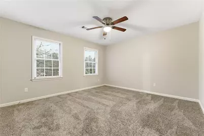 4397 Windsor Oaks Circle, Marietta, GA 30066 - Photo 12