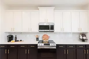 7224 Millbrae Walk, Flowery Branch, GA 30542 - Photo 18