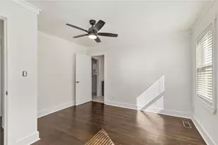2011 Lexington Ave, Atlanta, GA 30344 - Photo 16