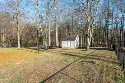 7231 Ironwood Drive, Gainesville, GA 30507 - Photo 2