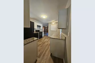 1058 Phillips Circle, Forest Park, GA 30297 - Photo 2