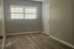 735 S Carter Dr S, Jonesboro, GA 30236 - Photo 4