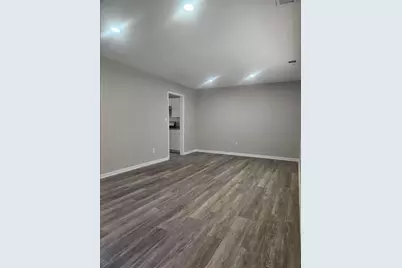 735 S Carter Drive S, Jonesboro, GA 30236 - Photo 16