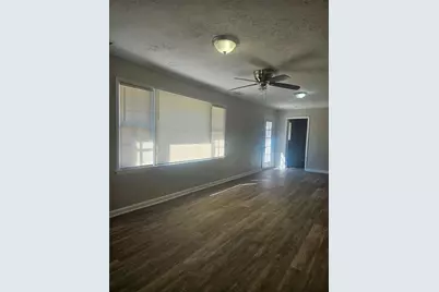735 S Carter Drive S, Jonesboro, GA 30236 - Photo 12