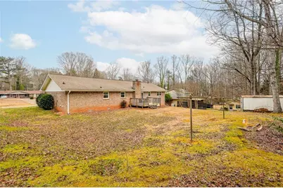 3047 Saint Charles Avenue, Gainesville, GA 30504 - Photo 4