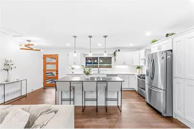 2002 Kenwood Place SE, Smyrna, GA 30082 - Photo 8