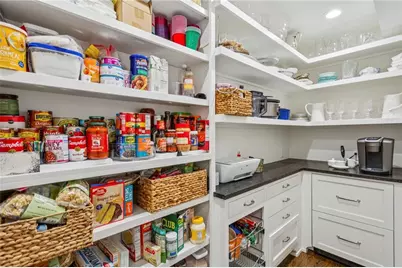 985 Club Commons Circle NE, Brookhaven, GA 30319 - Photo 16