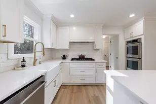 6417 Rosecommon Dr, Peachtree Corners, GA 30092 - Photo 14