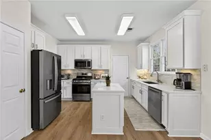 2021 Aldbury Ln, Woodstock, GA 30189 - Photo 14