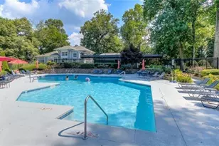 1419 Summit N Dr NE, Atlanta, GA 30324 - Photo 36