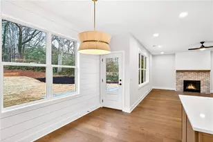 467 Lawrenceville St, Norcross, GA 30071 - Photo 10