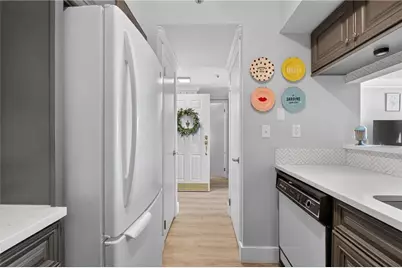 1 Biscayne Drive NW #309, Atlanta, GA 30309 - Photo 6