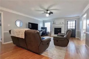 505 Buttercup Trail, Lawrenceville, GA 30046 - Photo 4