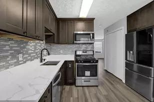 6390 Wedgeview Dr, Tucker, GA 30084 - Photo 14