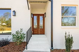 537 Stillwood Dr, Gainesville, GA 30501 - Photo 2