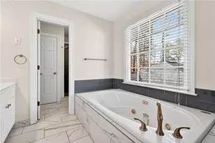 2428 Kings Arms Dr NE, Atlanta, GA 30345 - Photo 40