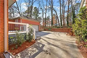 2428 Kings Arms Dr NE, Atlanta, GA 30345 - Photo 56