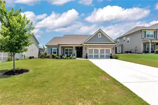 1311 Calgary Lake Dr, Winder, GA 30680 - Photo 2