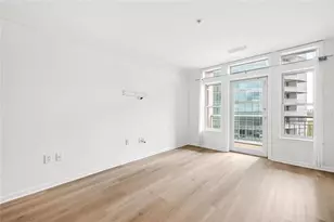 3334 Peachtree Rd NE, Atlanta, GA 30326 - Photo 4